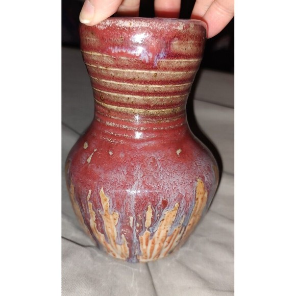 Drip Vase, Art Pottery, Glazed, 5.5" Signed On Bottom - Picture 3 of 7